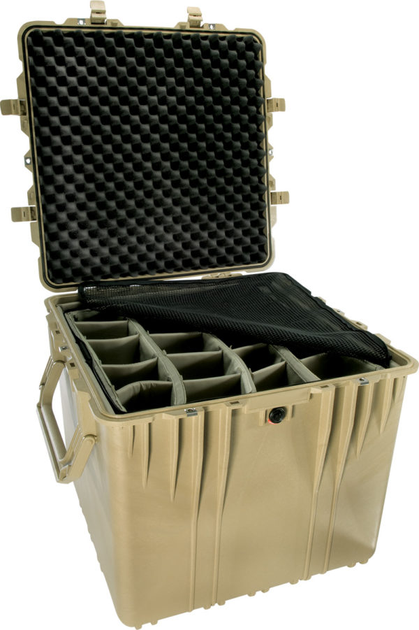 pelican-0370-cube-hardcase-padded-dividers